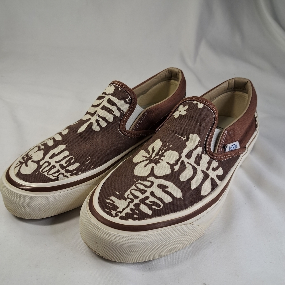 𝅺50TH Anniversary Vans Brown & Cream 50th  Slip Ons Women's Size 5 - Picture 2 of 10